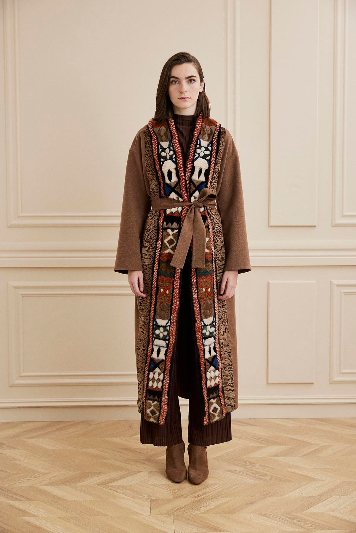 Shaky Women's Loro Piana 97% Wool 3% Cashmere Fabric Coat With  Astraghan-Mink Trimming Brown