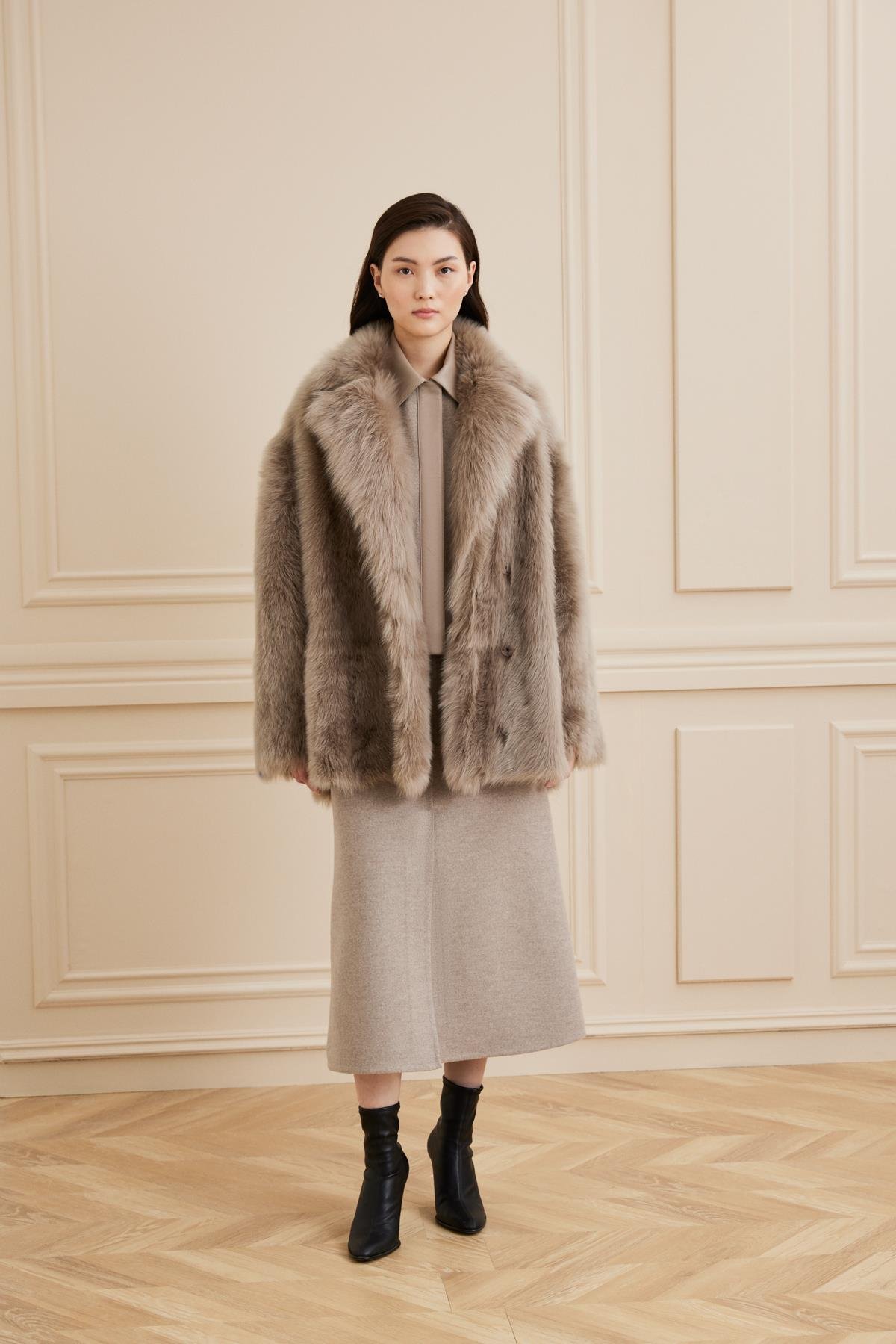 Shaky Women's Shearling Jacket Dark Sand