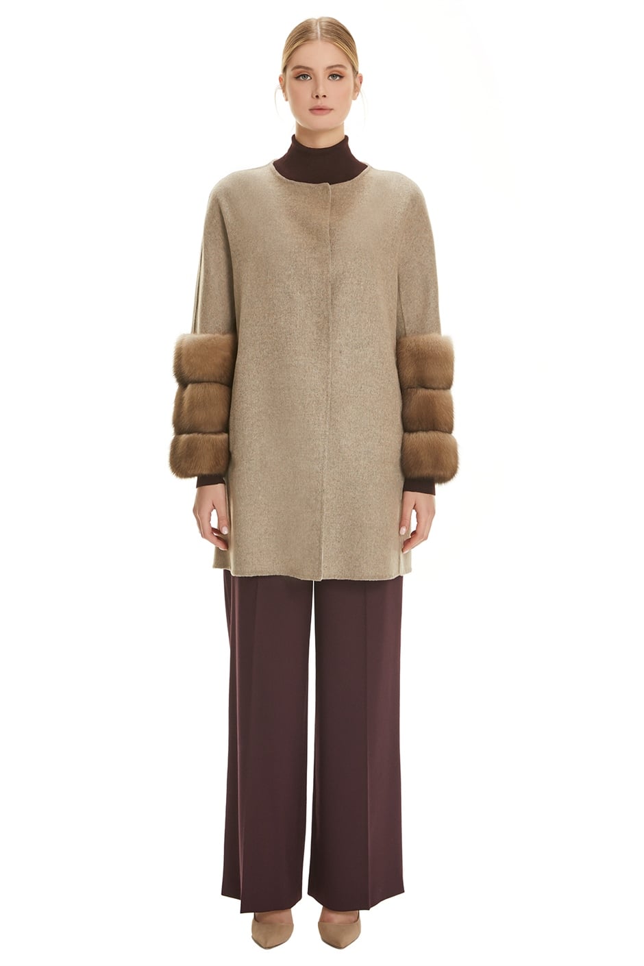 Shaky Women's 70% Alpaca 30% Polia Fabric Short Coat with Sable trimming