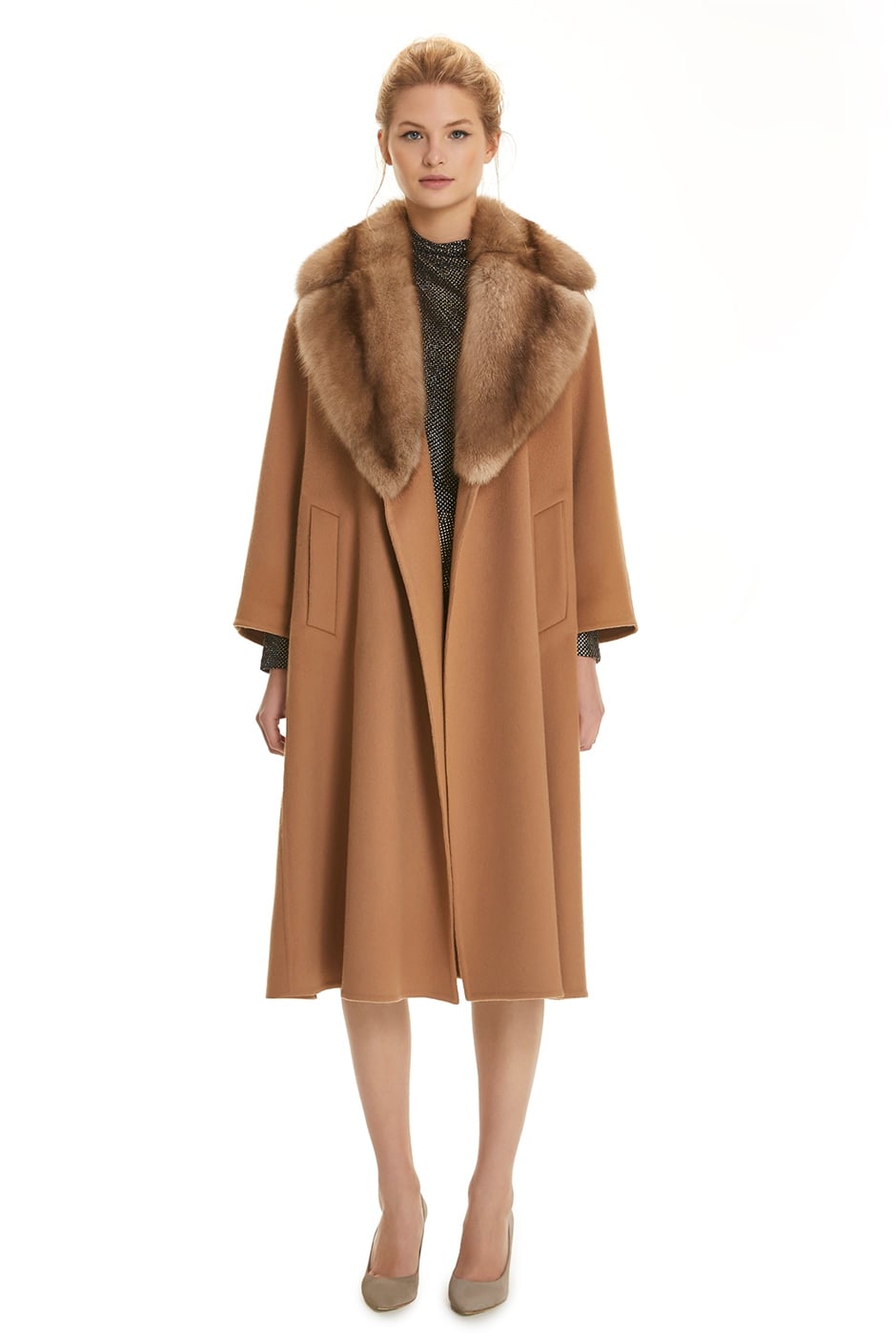Shaky Women's Isea 95% Wool 5% Cashmere Fabric Coat with Sable trimming