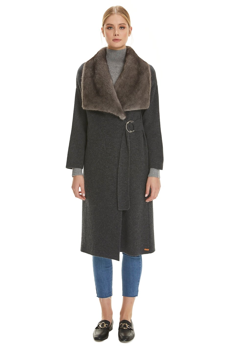 Shaky Women's Knitted Coat with Mink trimming