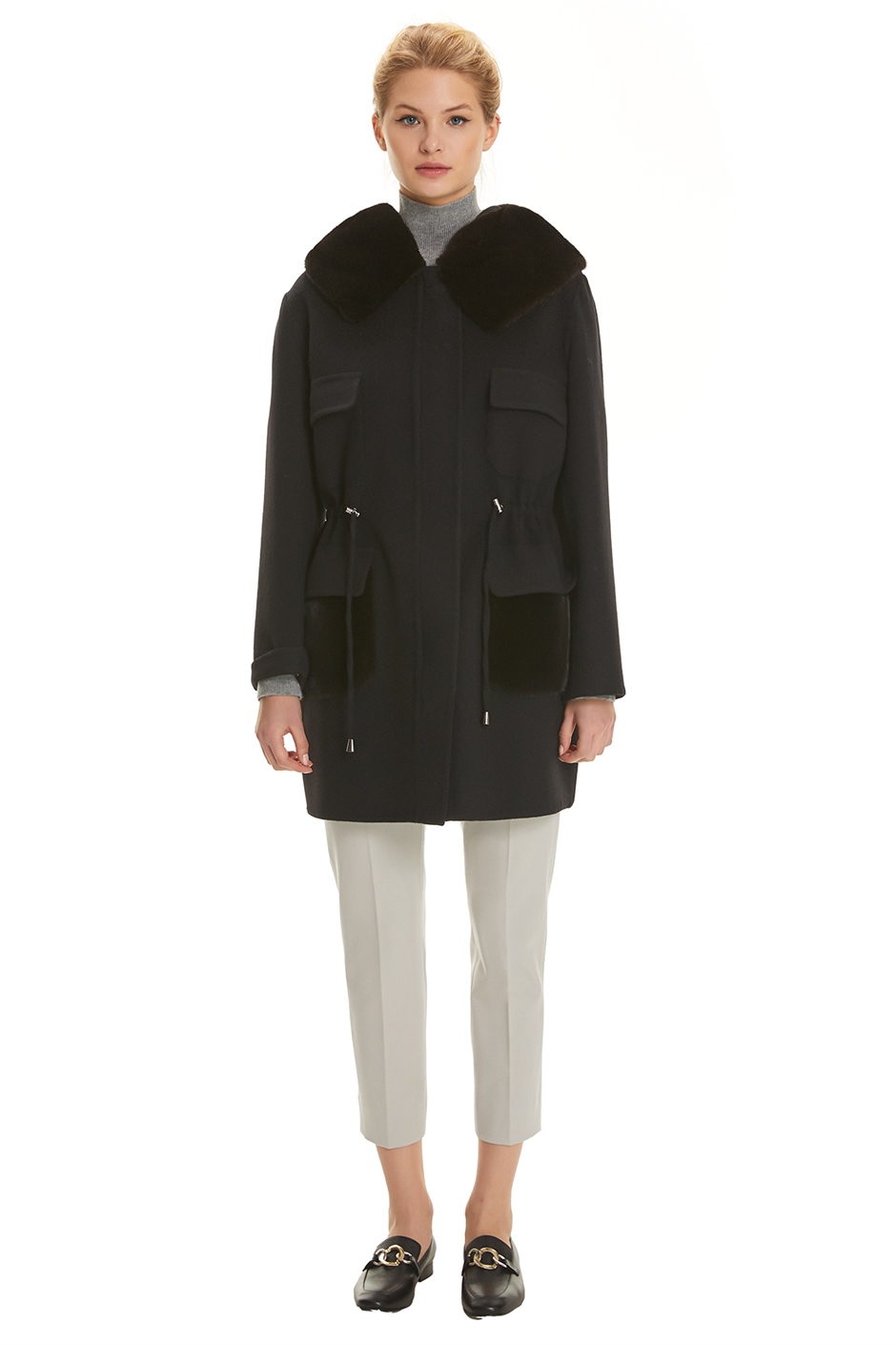 Shaky Women's Loro Piana 100% Wool Fabric Short Coat with Mink trimming
