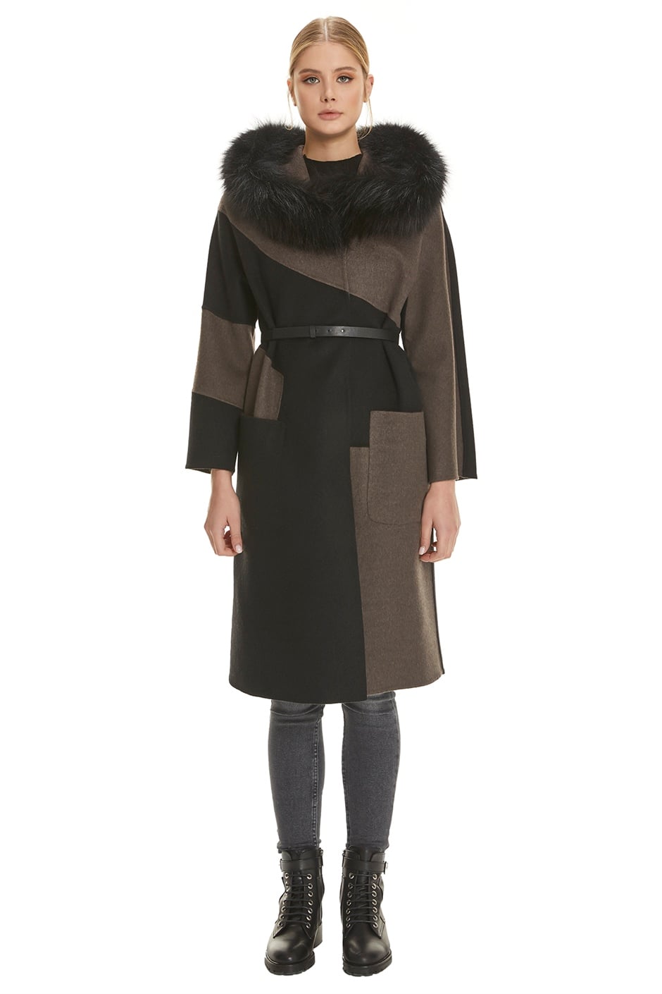 Shaky Women's Loro Piana 70% Wool 30% Cashmere Coat with Fox trimming