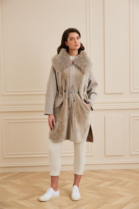 shaky-womens-shearling-short-