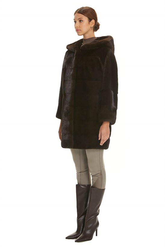 Shaky Women's Mink Fur Short Coat  Natural Black