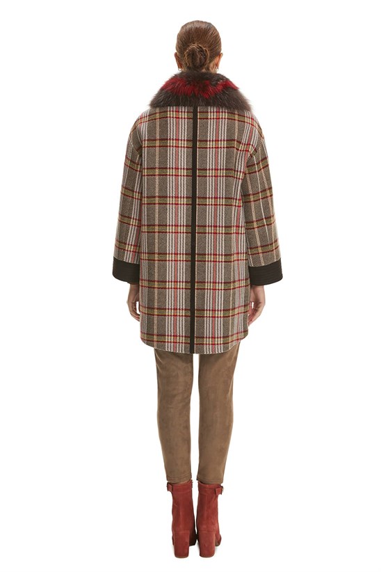 Shaky Women's Textile Short Coat with Fox trimming Ekose