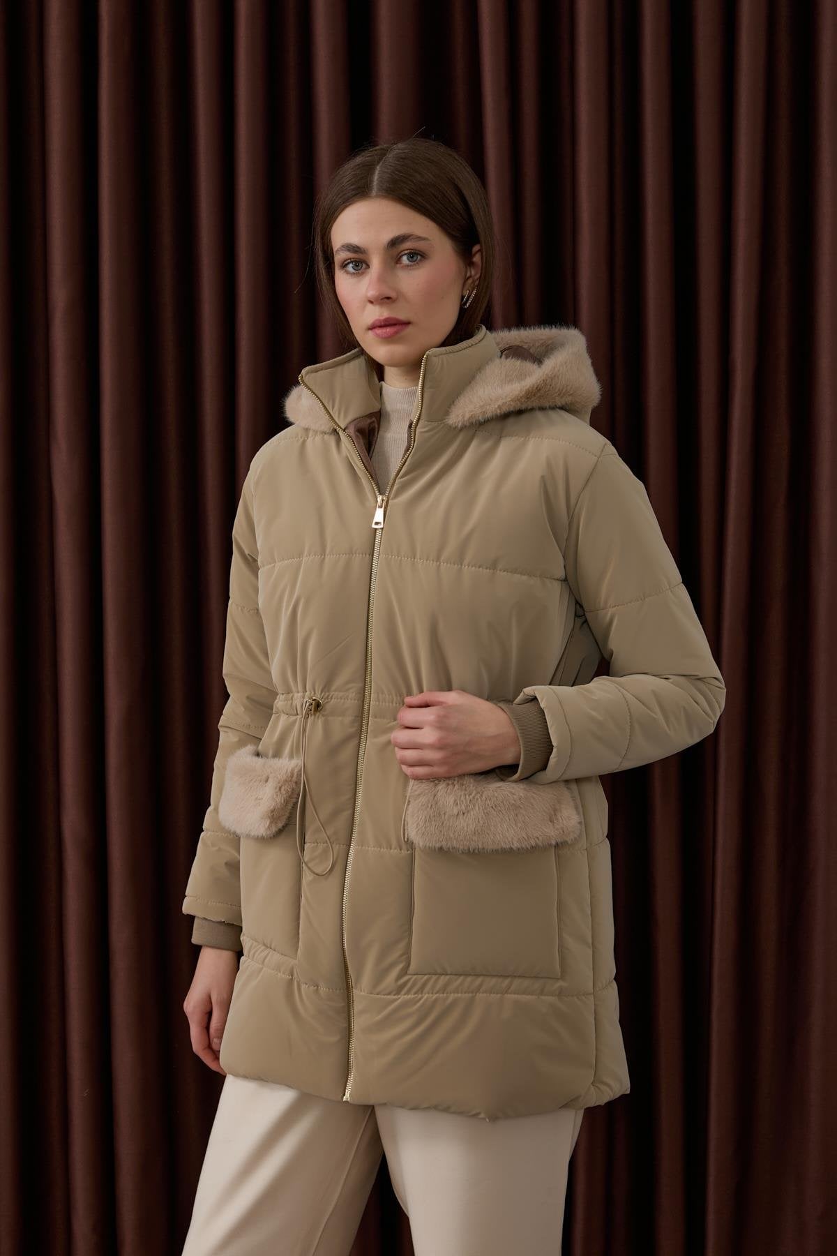 Şişme Mont Seçim Rehberi: En Trend Modeller ve Kombin İpuçları