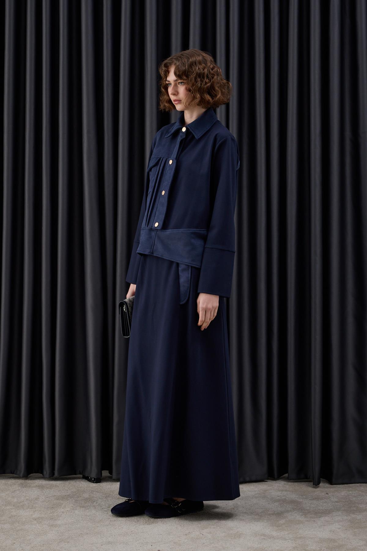 Esila Düğmeli Süet Garnili Etekli Takım LACİVERT