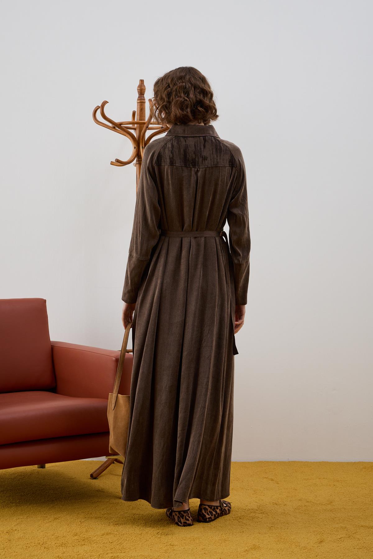 Esse Jakar Garnili Tokalı ELbise KAHVERENGİ