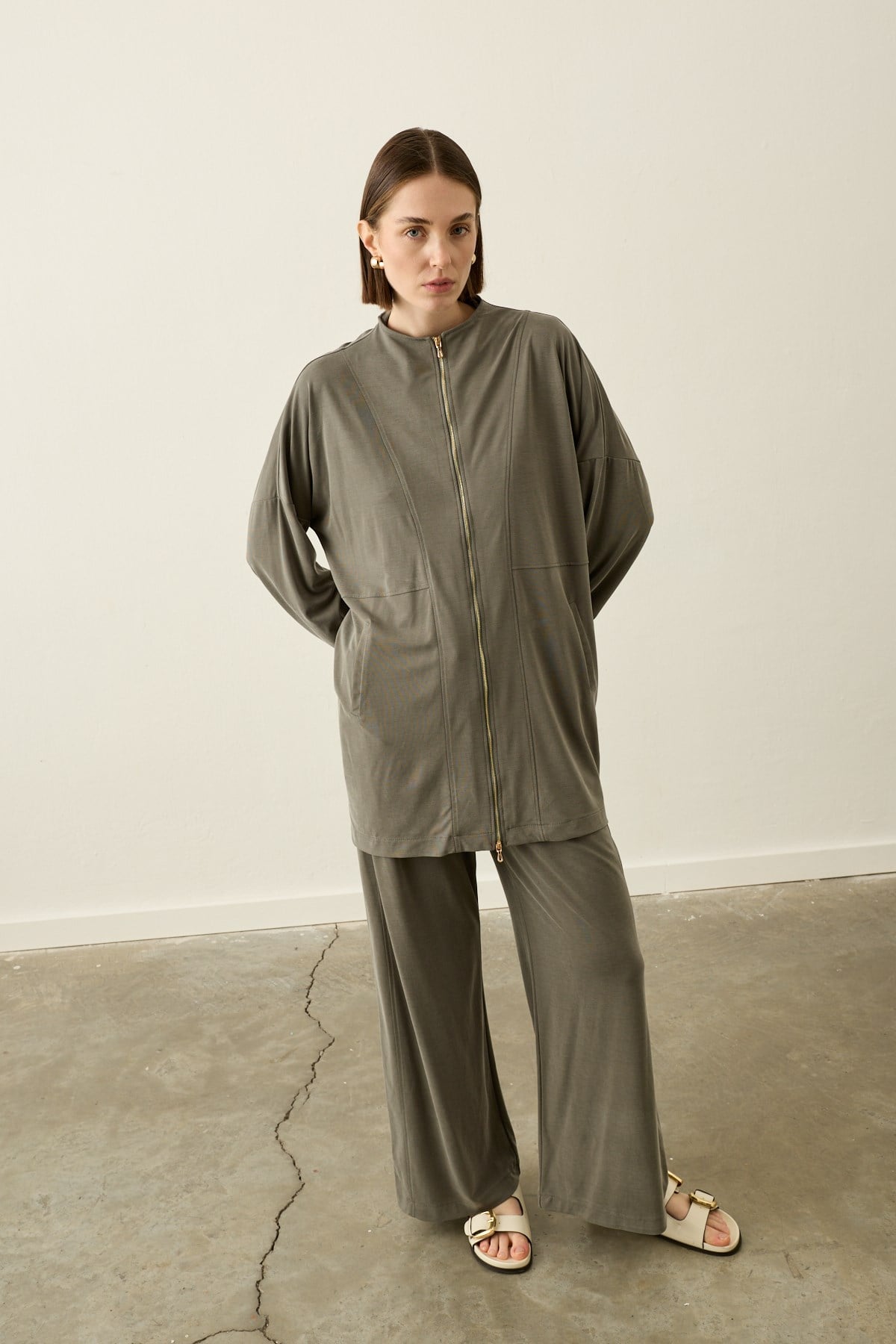 Leila Dikiş Detaylı Örme Rayon Pantolonlu Takım HAKİ