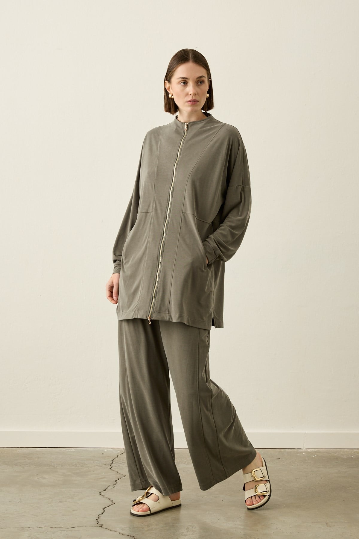 Leila Dikiş Detaylı Örme Rayon Pantolonlu Takım HAKİ