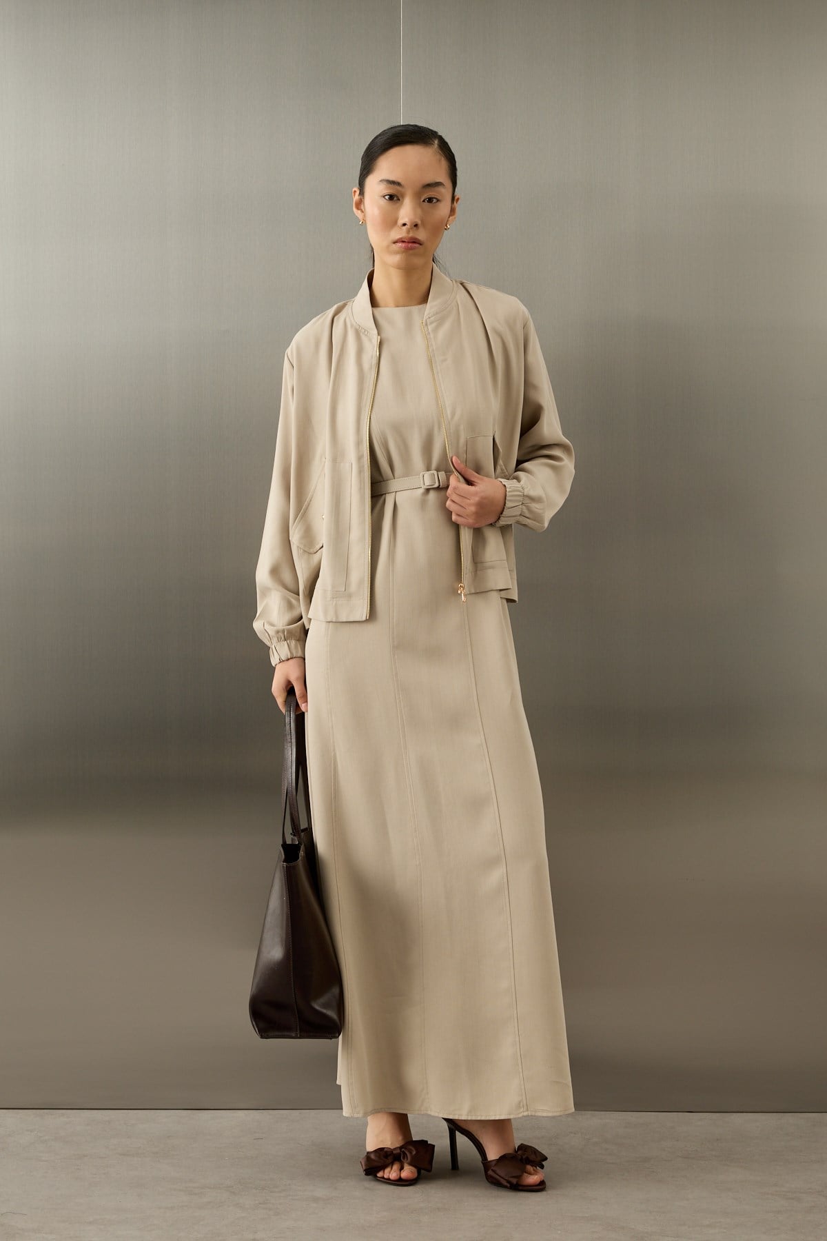 Mona Kolej Yaka Lyocell İçlik Elbiseli Takım TAŞ