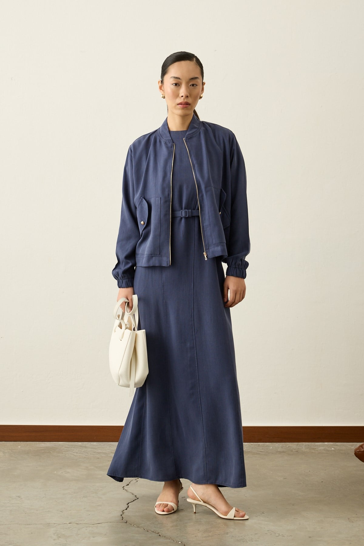 Mona Kolej Yaka Lyocell İçlik Elbiseli Takım LACİVERT