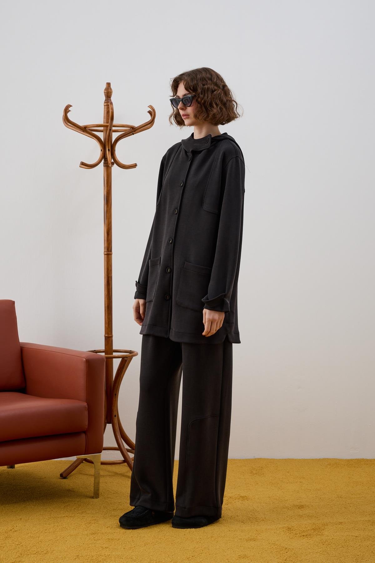 Monica Kaplama Düğmeli Eşofman Pantolonlu Takım SİYAH