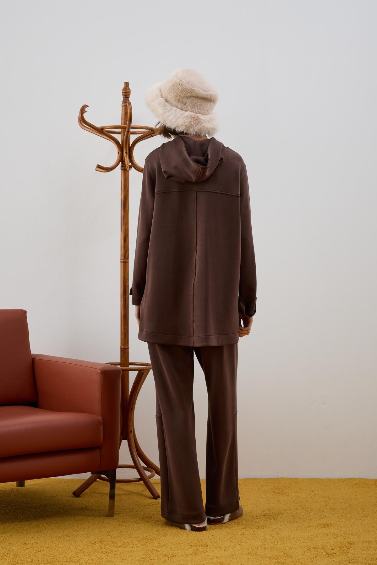 Monica Kaplama Düğmeli Eşofman Pantolonlu Takım KAHVERENGİ