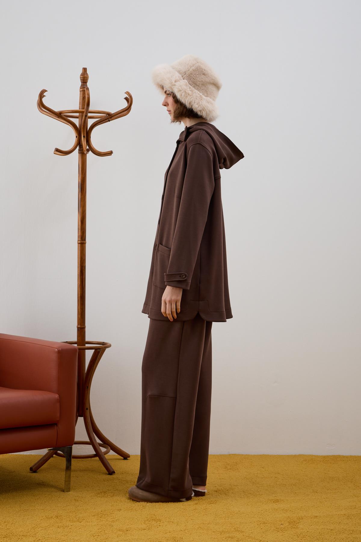 Monica Kaplama Düğmeli Eşofman Pantolonlu Takım KAHVERENGİ