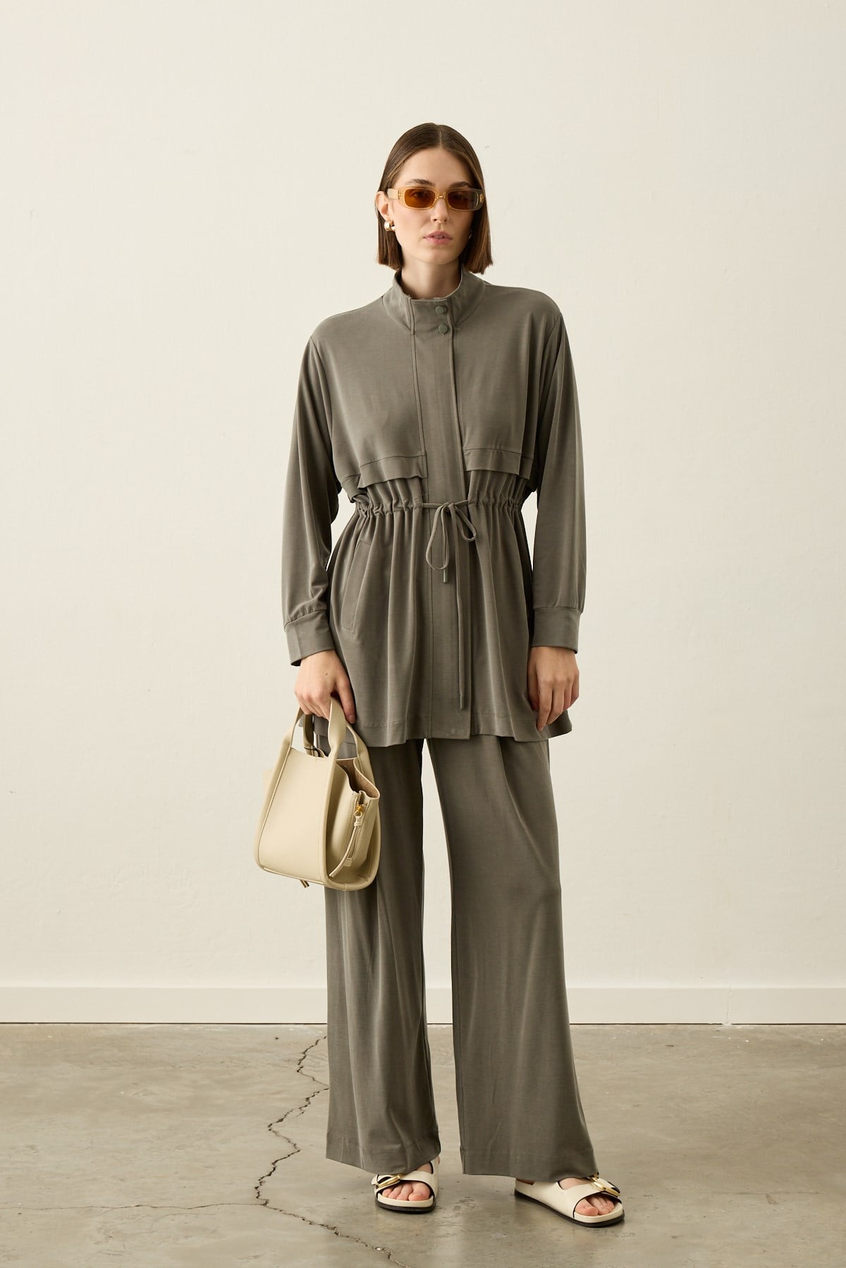 Seul Beli Kuşaklı Örme Rayon Eşofman Pantolonlu Takım HAKİ