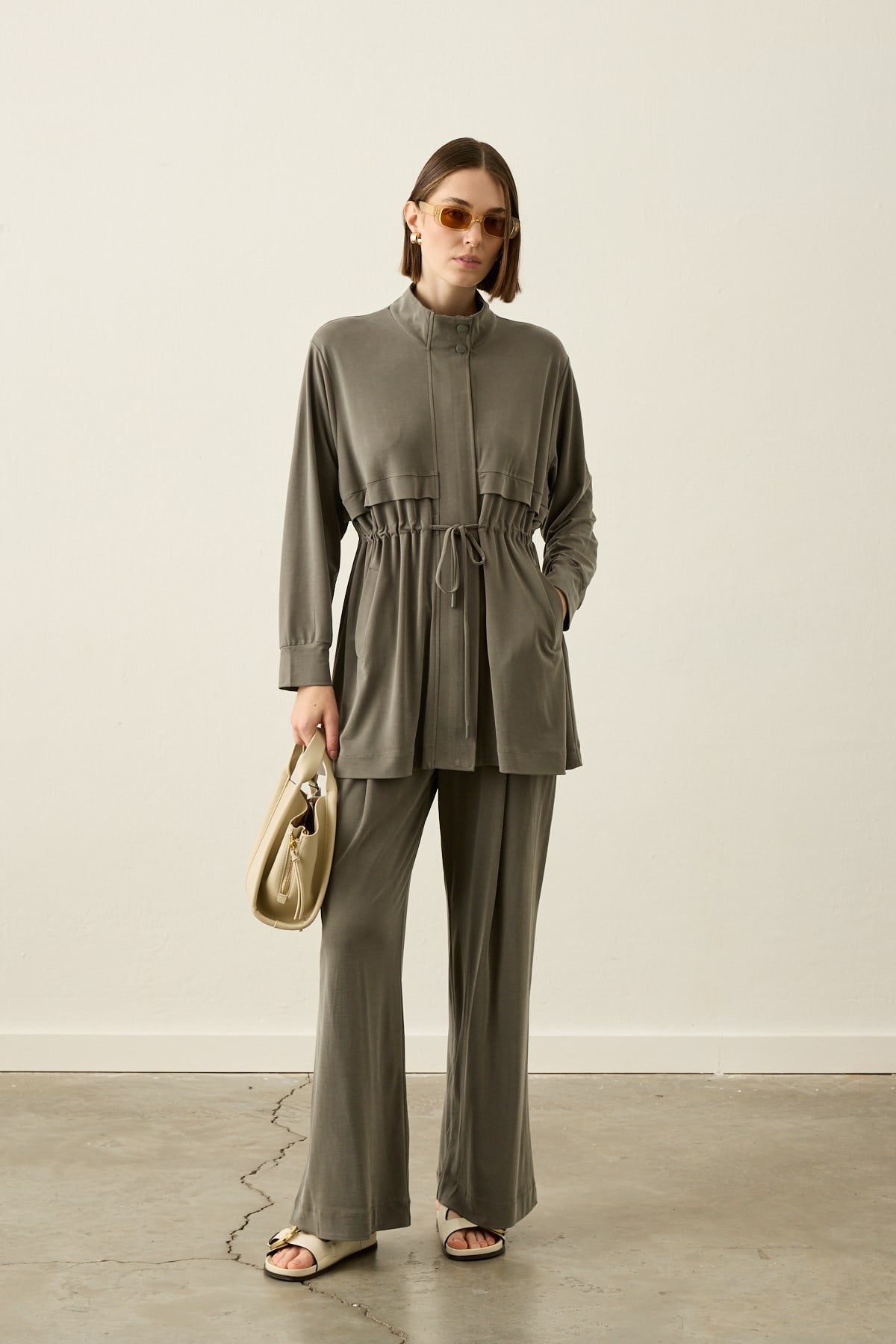 Seul Beli Kuşaklı Örme Rayon Eşofman Pantolonlu Takım HAKİ