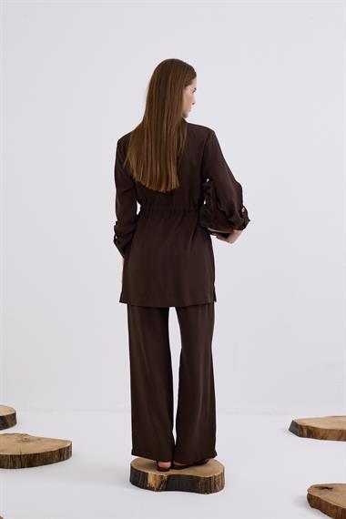Adrian Düğmeli ve Püskül Kemerli Pantolonlu Takım KAHVERENGİ