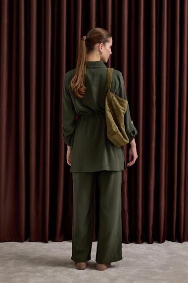 Adrian Düğmeli ve Püskül Kemerli Pantolonlu Takım HAKİ