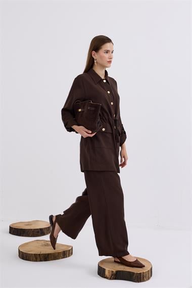 Adrian Düğmeli ve Püskül Kemerli Pantolonlu Takım KAHVERENGİ