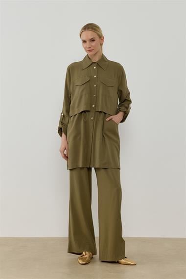 ANITA PANTOLONLU TAKIM HAKİ