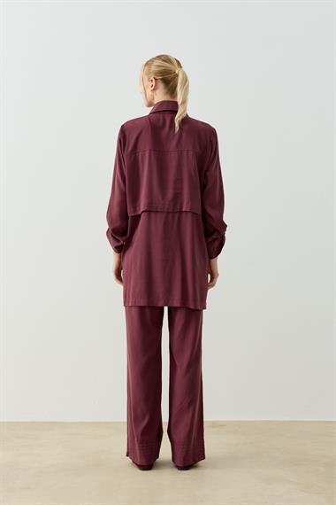 ANITA PANTOLONLU TAKIM MÜRDÜM