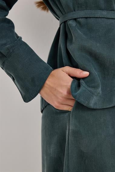 Bella Asimetrik Kesim İçlik Elbiseli Takım ZÜMRÜT