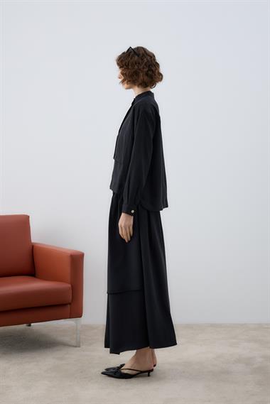 Bianca Allerli Asimetrik Etekli Takım SİYAH