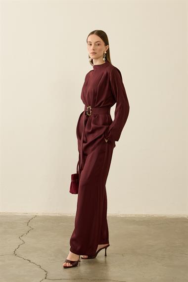 Caroline Pileli Gold Kemerli Şık Pantolonlu Takım MÜRDÜM