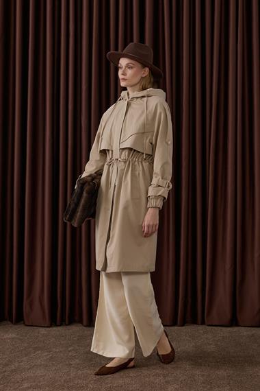 Carrot Fermuarlı Kapüşonlu Yağmurluk BEJ