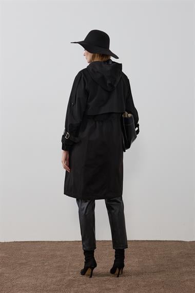 Carrot Fermuarlı Kapüşonlu Yağmurluk SİYAH