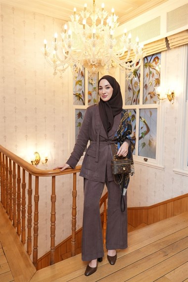 Celine Ceketli Fleto Detaylı Pantolonlu Takım KAHVERENGİ