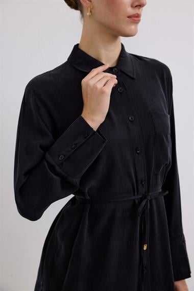 Como Düğmeli Kuşaklı Tunik SİYAH