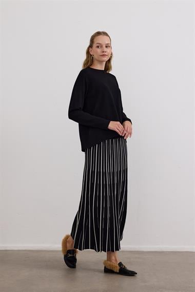 Diamond Piliseli Triko Etekli Takım SİYAH