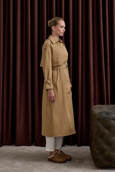 Dream Düğmeli Gold Kemerli Trençkot CAMEL