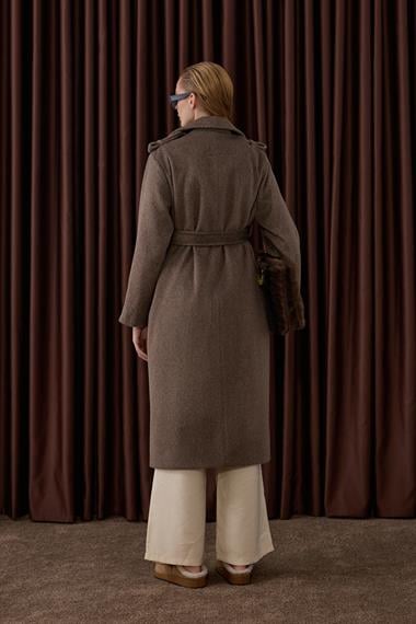 Elite Düğmeli Kuşaklı Kaban KAHVERENGİ