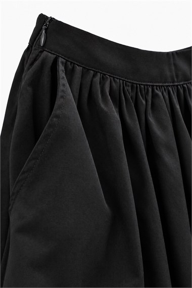 Gabardin Kumaşlı Büzgülü Pamuklu Etek SİYAH