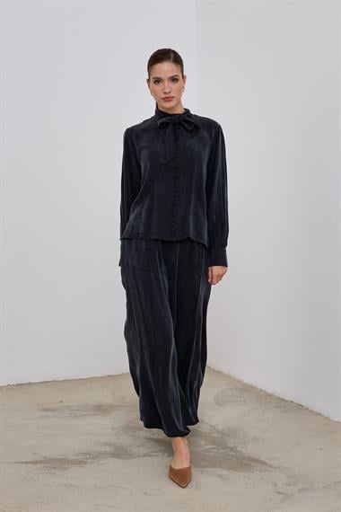 Jamila Britli Düğmeli Etekli Takım SİYAH