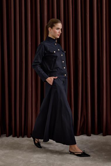 Lara Gold Düğmeli Cepli Etekli Takım LACİVERT