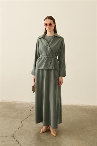 Mara Kruvaze Kaplama Düğmeli İçlik Elbiseli Takım ZÜMRÜT