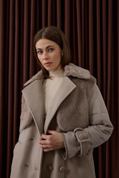 Monze Düğmeli Kürk Garnili Şişme Mont BEJ