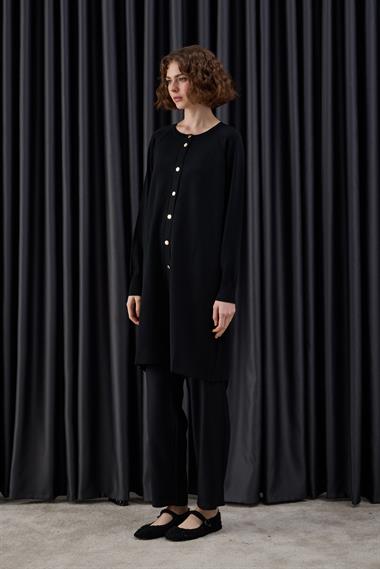 Nely Gold Düğmeli Kısa Triko Hırka SİYAH