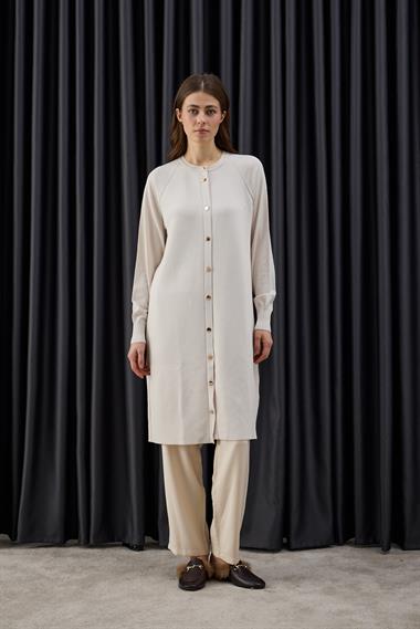 Nely Gold Düğmeli Kısa Triko Hırka TAŞ