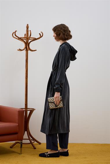 Nevada Jakar Garniili Uzun Kap SİYAH