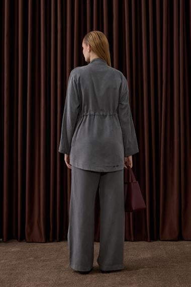 New Alvin Gold Aksesuarlı Pantolonlu Takım GRİ