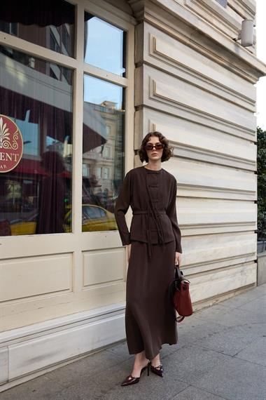 New Sofia Sosis Biyeli İçlik Elbiseli Takım KAHVERENGİ