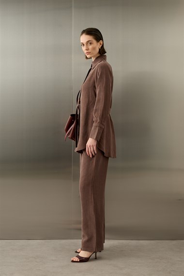 Nova Yandan Kuşaklı Keten Lyocell Pantolonlu Takım KAHVERENGİ