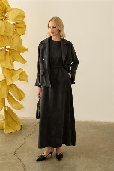 Riva Özel Çıtçıtlı Kemerli Lyocell İçlik Elbiseli Takım SİYAH