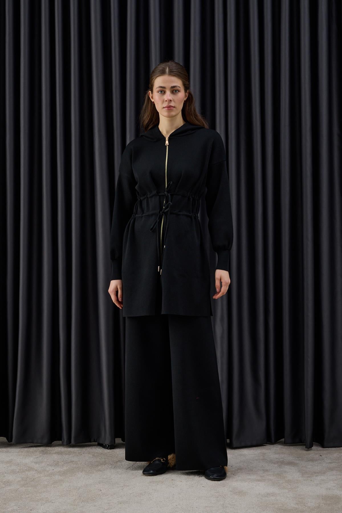 Lady Fermuarlı Kapüşonlu Triko Pantolonlu Takım SİYAH